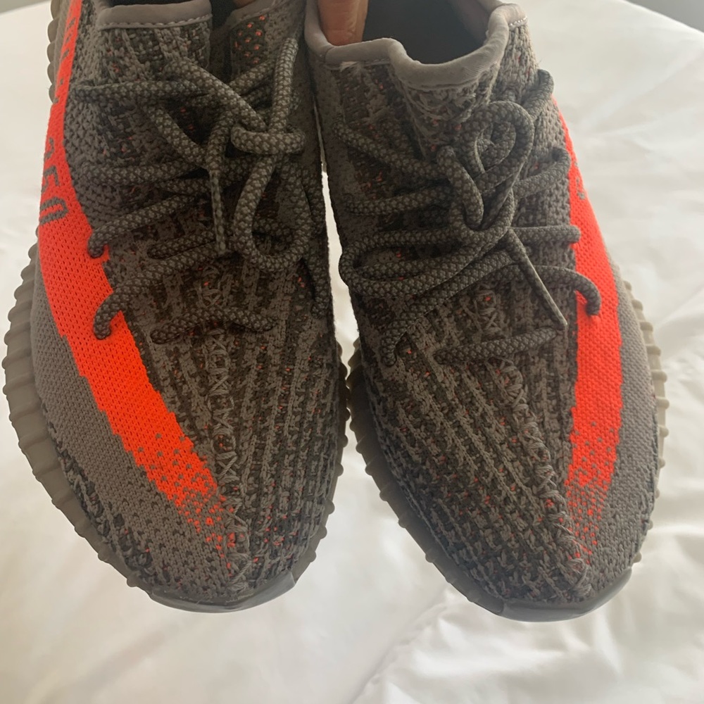 Yeezy Boost 350 V2 Beluga